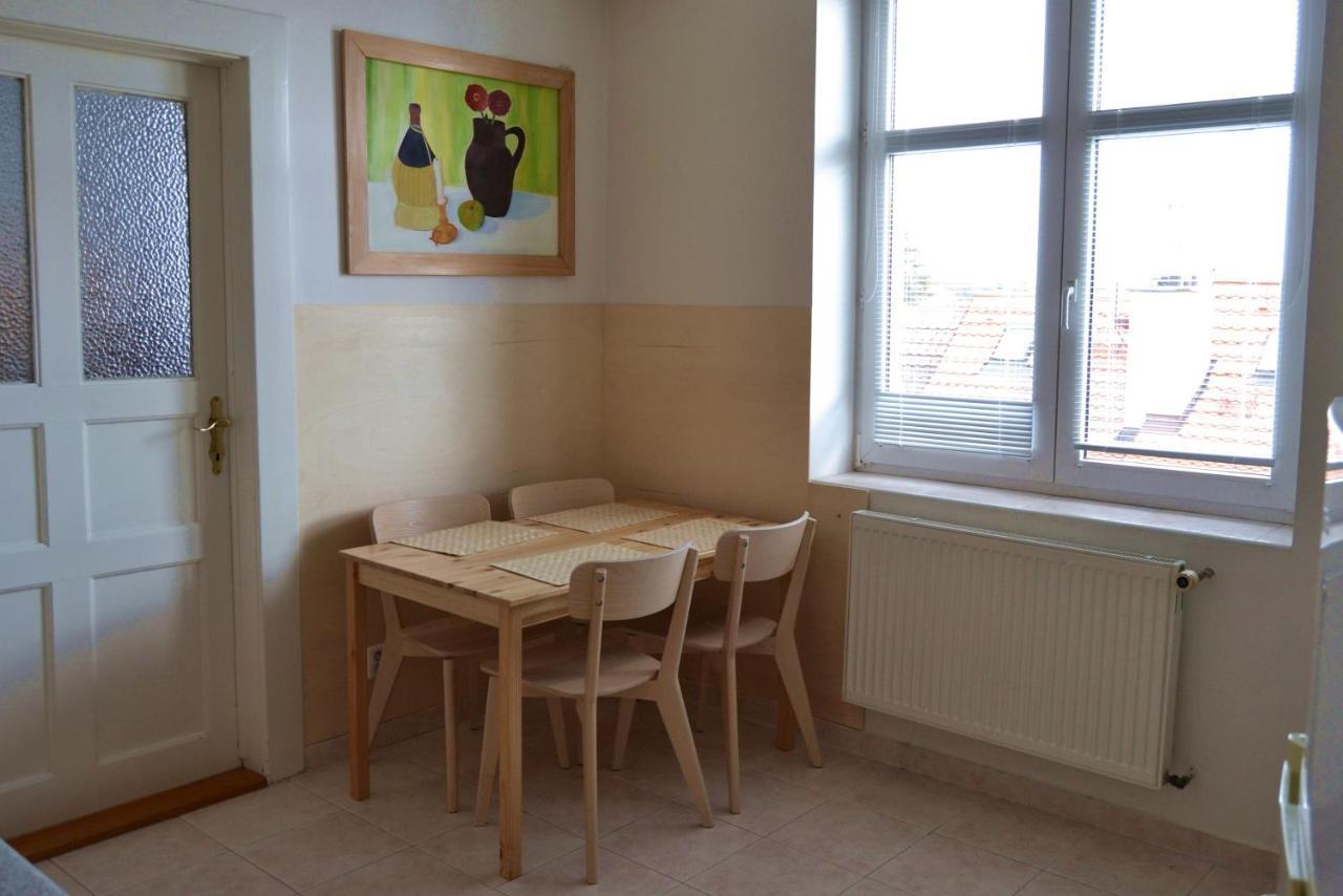 Pravouhla Apartment Praha Bagian luar foto